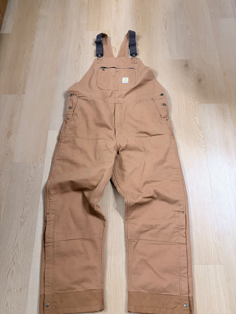 Men’s Carhartt Loose Fit Insulated Duck Bib Overalls Brown XL Regular NWOT